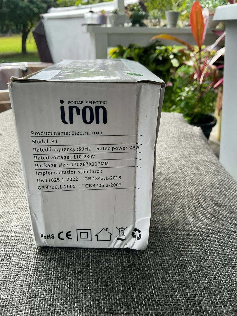 IRO Portable Electric Iron K1 in Cream with Gold Trim